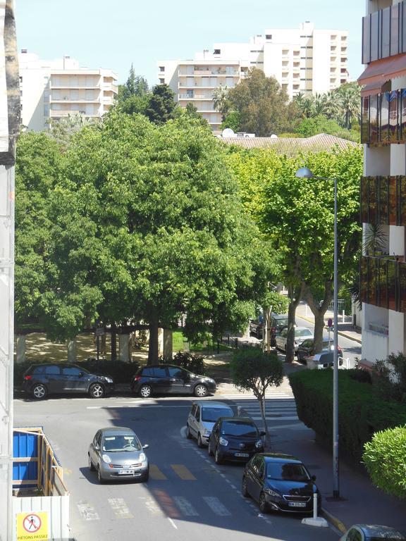 Appartement Silver La Régence Juan-les-Pins Habitación foto